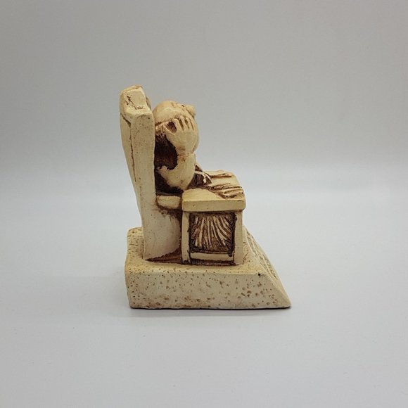 Sillisculpt Paulas Watchemacallits Statue - Picture 2 of 4